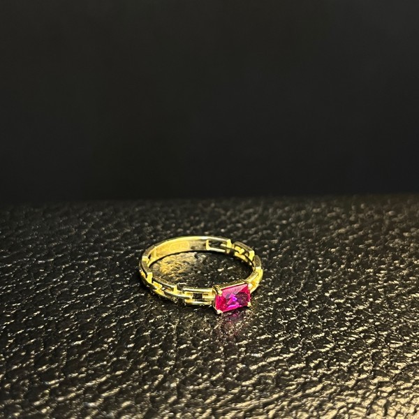 Anillo Rubí Cuadrado Banda Cadena